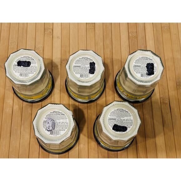 5 Pack Mrs. Meyer's Clean Day Soy Candle Honeysuckle 4.9 Oz Each 25 Hr Burn NEW - Picture 4 of 5